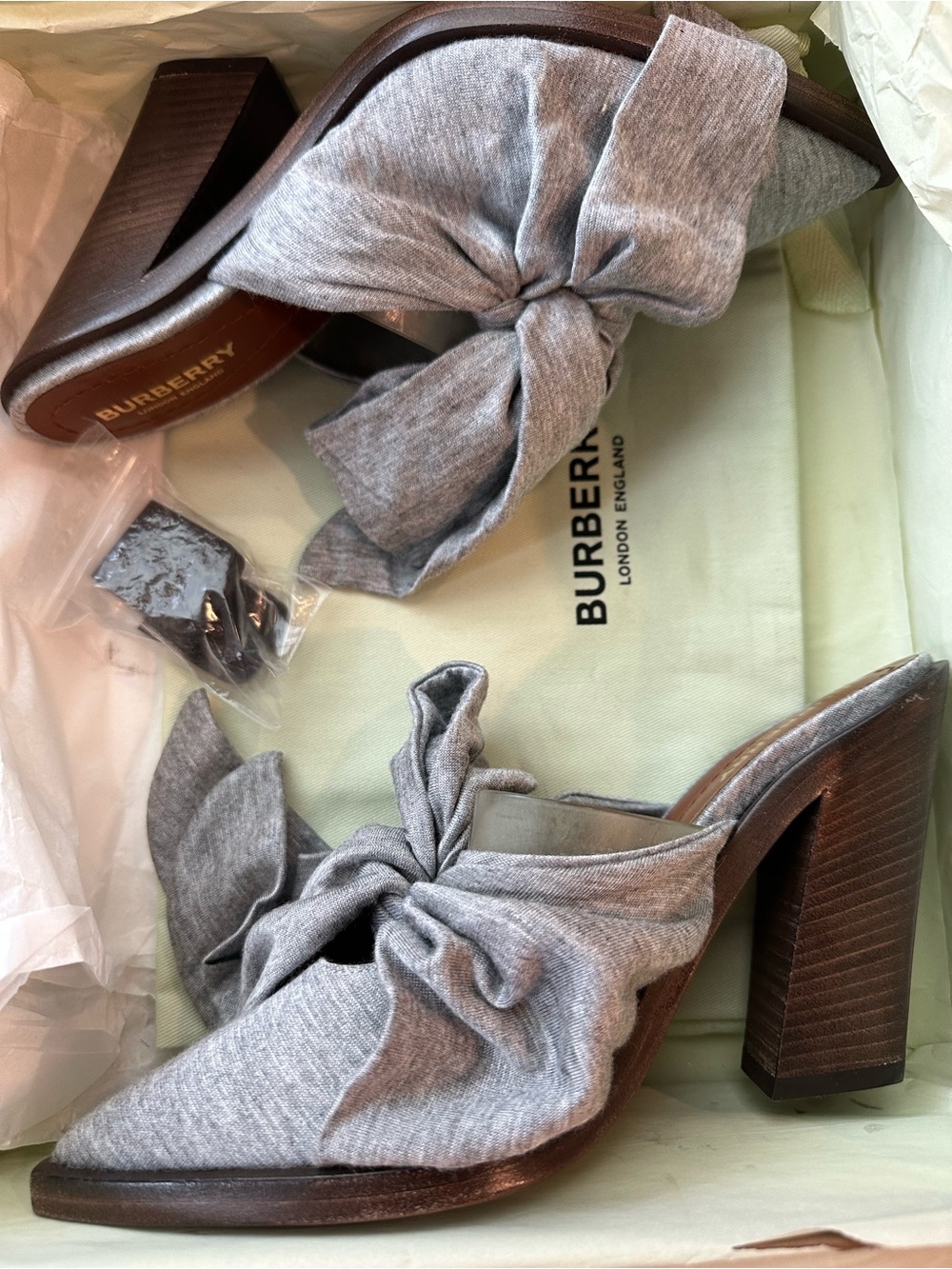 Burberry Light Gray Tie-Wrap Block Heel Sandal EU 38 - Picture 4 of 9